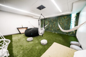 Apartment Relaxation Room with Hammocks